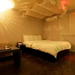 Gugi Motel